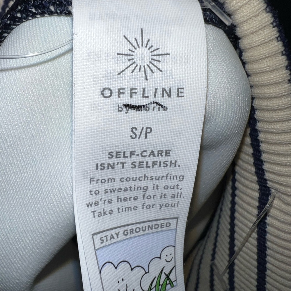 Offline by Aerie Goals Drawcord Bike Shorts - Picture 7 of 8